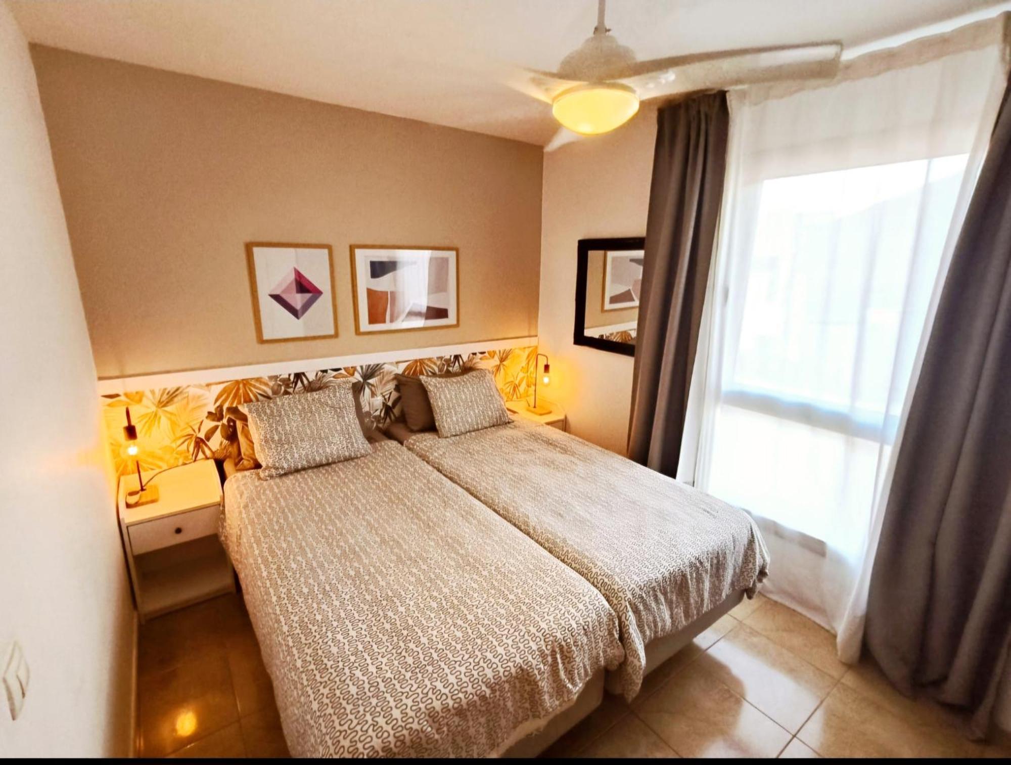 Modern House With 2 Bedrooms Near The Beach Castillo del Romeral Екстер'єр фото